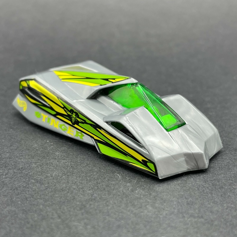 Hot Wheels Shadow Jet II Bee Stinger Car Vehicle Silver‎ Diecast 1/64 Scale #942